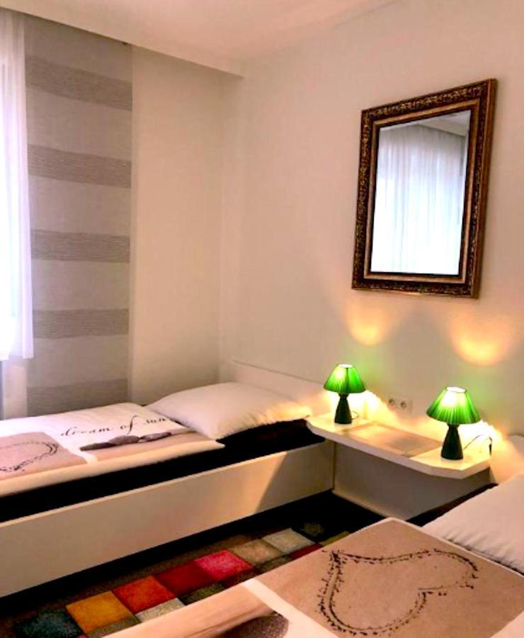 Hotel Uthoff Bissendorf Екстер'єр фото